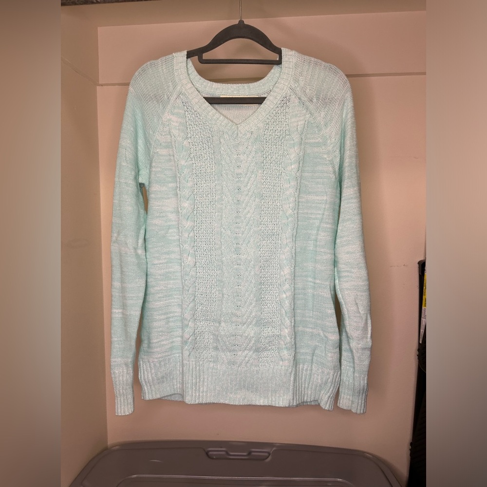 Women's size medium Faded Glory sweater